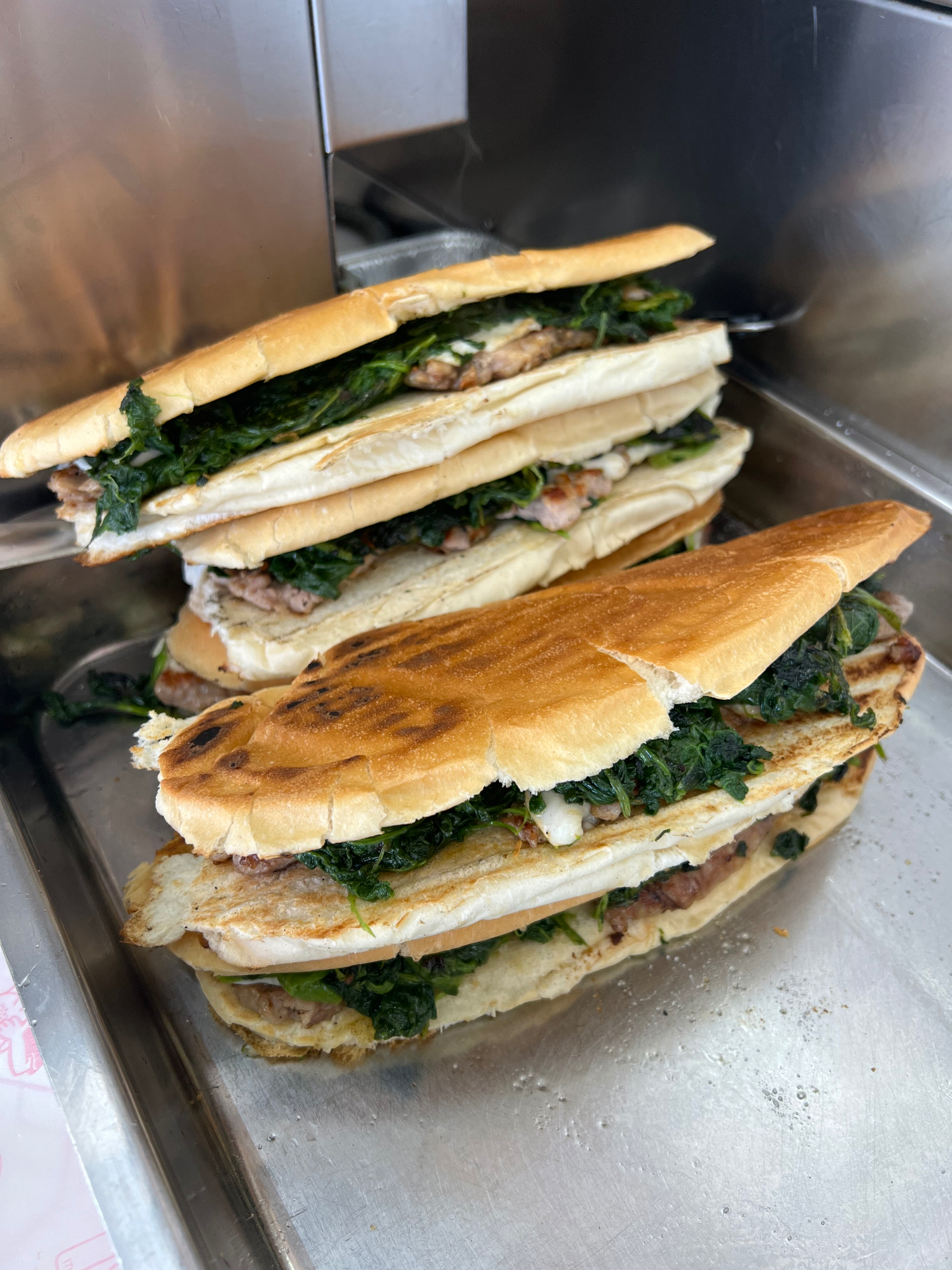 Salsiccia — Provola · Friarielli